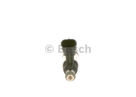 Форсунка бензин JAGUAR/LAND ROVER XE/Freelander/Evoque \'\'2.0 \'\'11>> BOSCH 0261500417