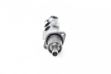 Цилиндр главный тормозной BOSCH F 026 003 070