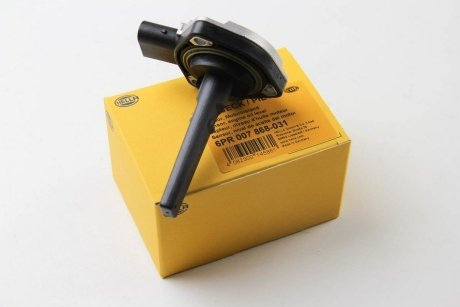 Датчик рівня масла BMW E36/E38/E39/E60/E87/E46/E90/E61 95- HELLA 6PR007868-031