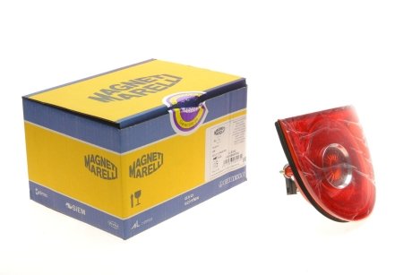 Задній ліхтар лівий MAGNETI MARELLI 714028500702