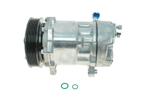 Компресор кондиціонера LT/Т4 2.5-2.8 TDI 95-06 MAHLE / KNECHT ACP 79 000S