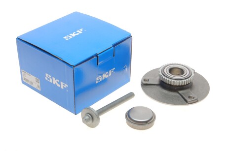 Подшипник передней ступицы SKF VKBA6624