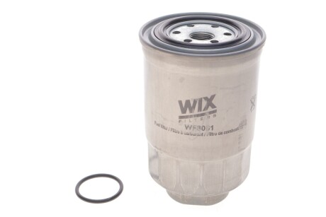 Фильтр топливный MAZDA 3, 6, 5 (05-)/Toyota LC Prado (09-) WIX WIX FILTERS WF8061